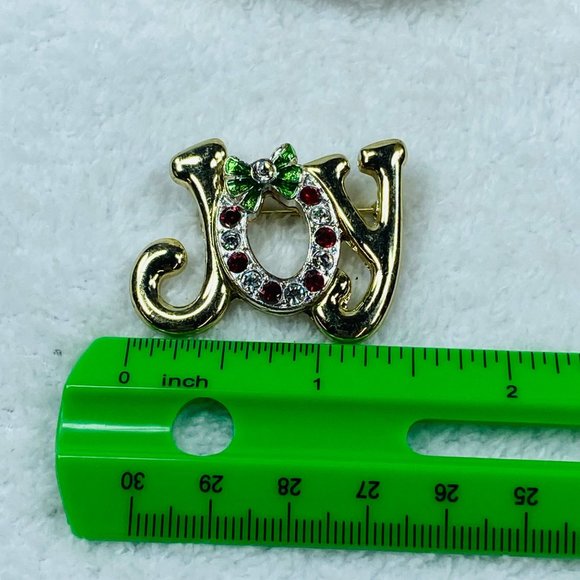 JOY Christmas Pin Brooch Gold Color Wreath Design Around the O Rhinestone Accent - Picture 10 of 13